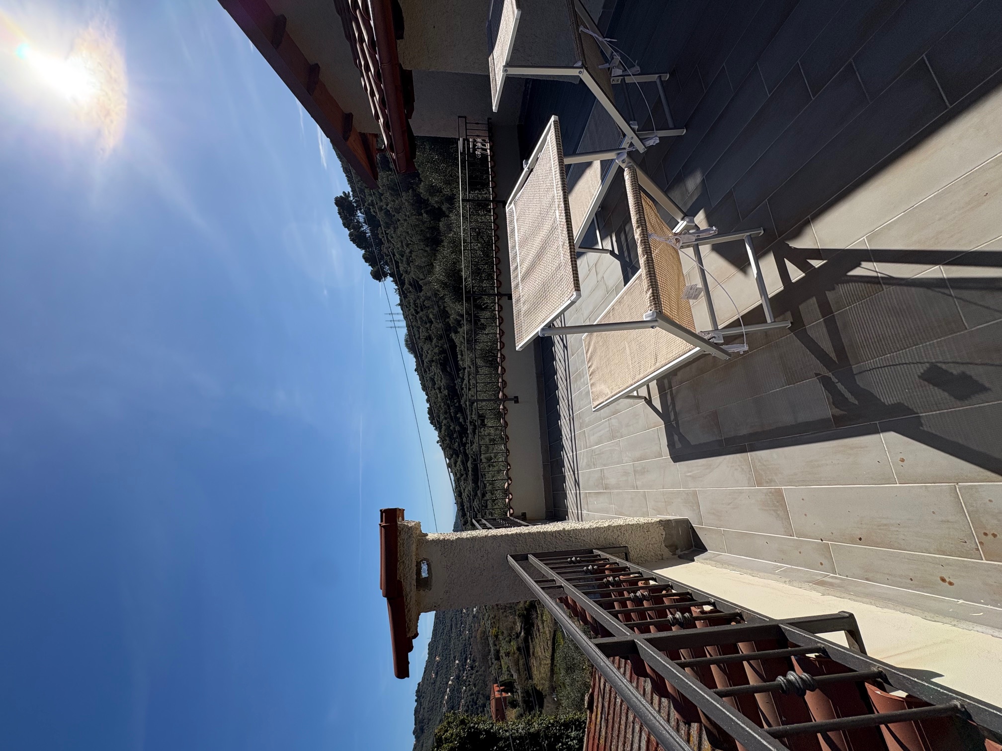 Terrazza panoramica con sdraio - Ca Piera Diano Borello